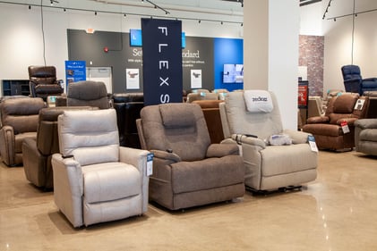 Bloomington Slumberland Furniture Flexsteel recliners