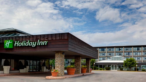 Welcome to Holiday Inn Toronto - Airport East!