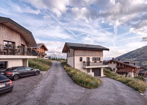 Nouveau projet en résidence principale au Hameau de la Maretse à Nendaz et en vente par Nendaz-Vente Immobilier. Venez visiter une situation exceptionnelle tout proche des commodités