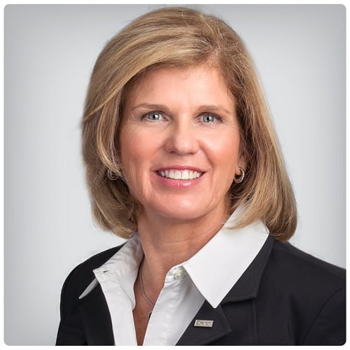 Kim Shuler, TowneBank Commercial Banking Officer.