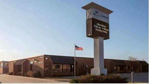 Exterior photo of building and sign for SSM Health Medical Group and Crossway Medical