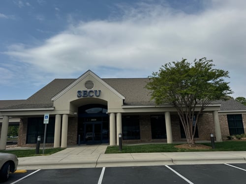 Outside view of the State Employees' Credit Union Waxhaw branch