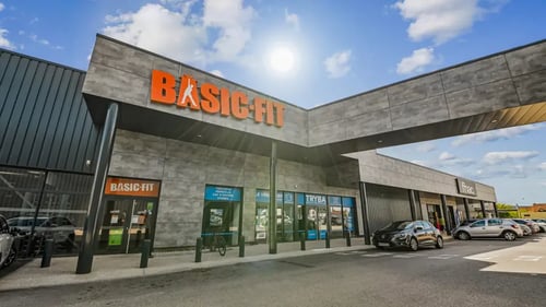 Basic-Fit Beaune Avenue du Lac - front club outside