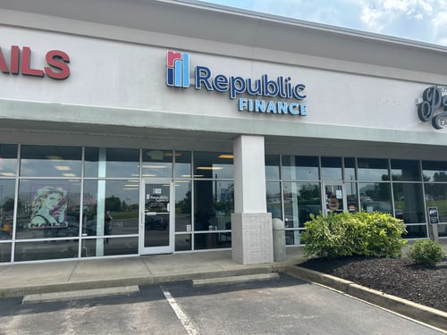 Blankenbaker Pkwy, KY Republic Finance Branch