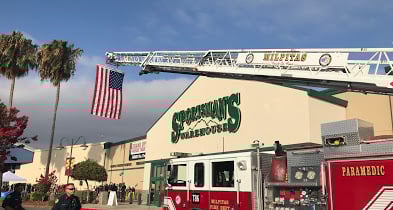 The front entrance of Sportsman's Warehouse in Milpitas