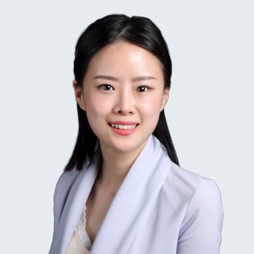 Vanessa Hu headshot