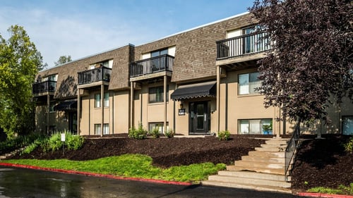 Park on Center Apartment exterior