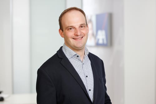 Agenturinhaber Matthias Baumann der AXA Hauptvertretung in Calw-Alzenberg