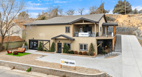 photo by Lauren Schleifer Photography