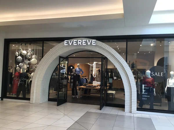 The Fashion Mall at Keystone
