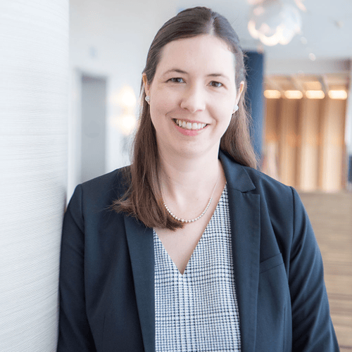 Headshot of Victoria Schneider