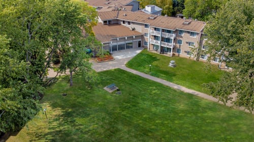 Stone Grove Apartments exterior