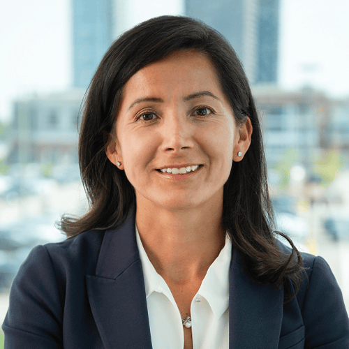 Headshot of Elvia Parra