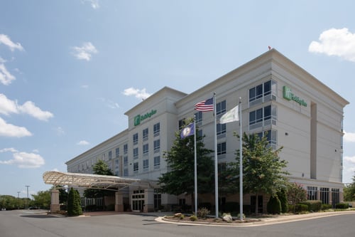 Welcome to Holiday Inn Winchester SE - Historic Gateway Hotel