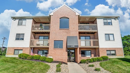 Building exterior at Mallard Landing Apartments , Marion, 43302