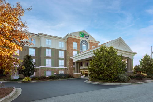Holiday Inn Express Hotel & Suites Greensboro Airport Area