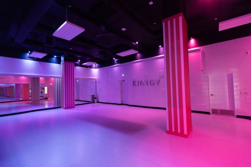 The interior of the practice room in KINRGY Studios WeHo