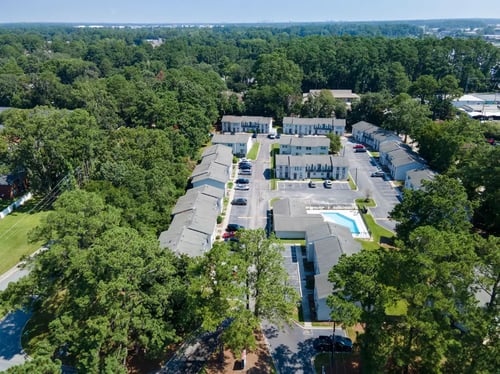 An aerial view at Savan Pointe Apartments, Savannah 31406