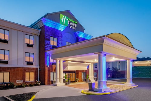 Welcome to Holiday Inn Express & Suites Lancaster