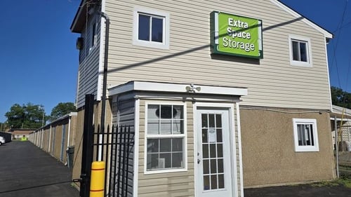Extra Space Storage