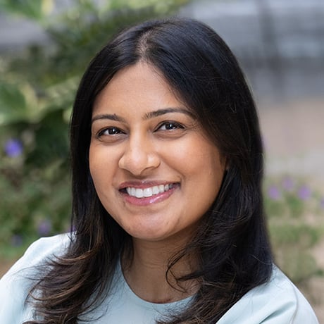 Kavya  Voleti