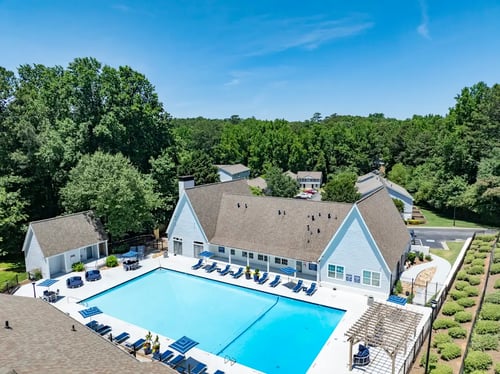 Aerial View of Dunwoody Glen Apartments in Dunwoody, GA