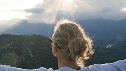 woman looking out at the horizon