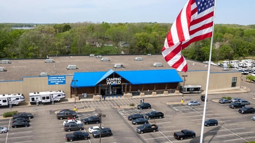 external view camping world lakeville MN