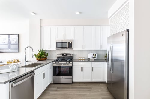 Luxurious Kitchen at Station Bay in South Amboy, NJ 08879