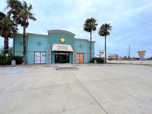 Storefront at Stanton Optical store in Corpus Christi, TX 78411