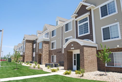 Building at Hunters Pond Apartments in Champaign, IL 61820