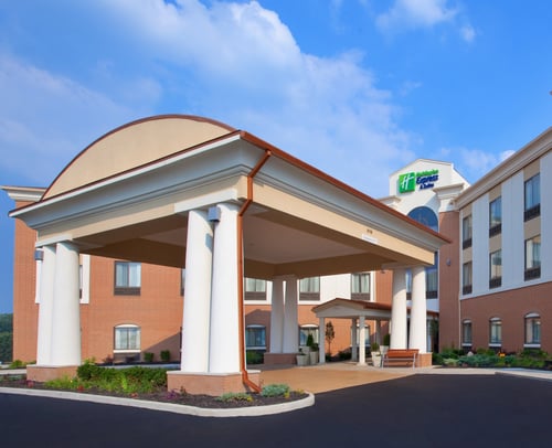 Your stay starts here—comfort and convenience combined.