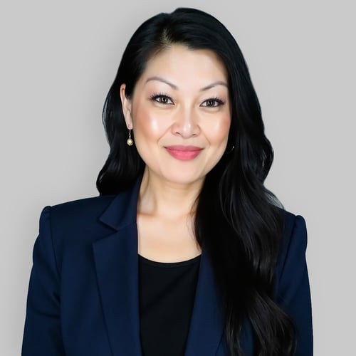 Headshot of Kayla Phanthavong, a wealth advisor at Chase