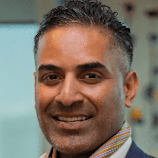 Headshot of Tharshan Ilangovan