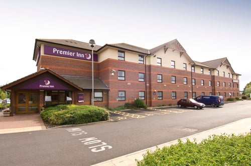 Premier Inn Bromsgrove Central hotel exterior