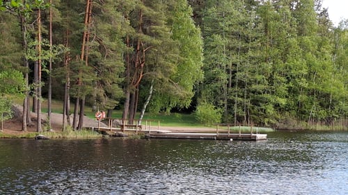 Hervantajärven uimaranta.