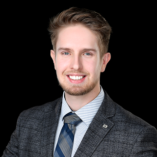 Headshot of Charlie Grubb