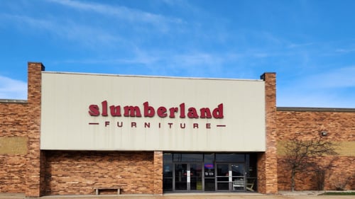 Tomah Slumberland Furniture exterior 2