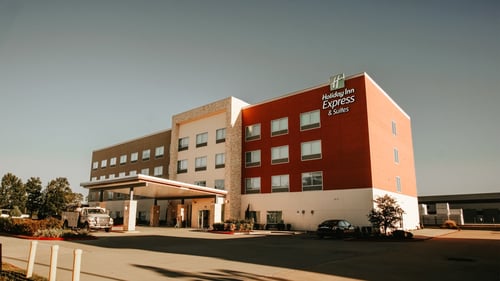 Best hotel to stay in North Houston!