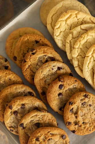 Join us for a cookie happy hour each day in the lobby.