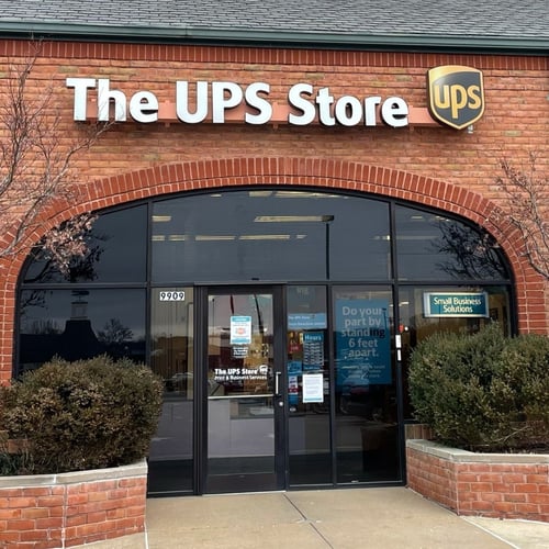 We are located inside Dierbergs on Manchester Road in Warson Woods!