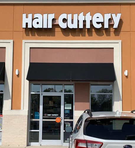 The front entrance of Hair Cuttery at Chesapeake Square Place.