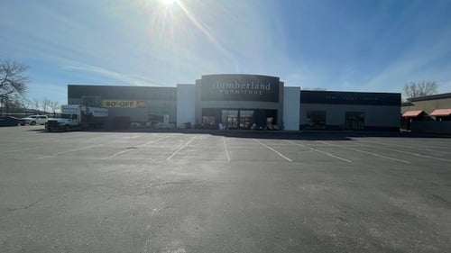 Willmar Slumberland Furniture exterior