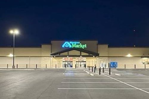 albertsons market store front photo