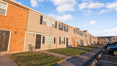 Huntley Ridge Townhomes exterior