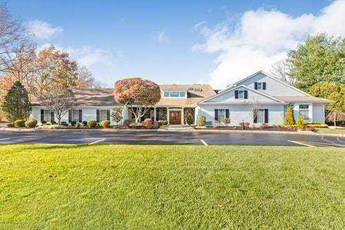 Holmdel Funeral Home
26 S Holmdel Rd
Holmdel, NJ 07733