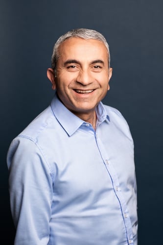 Professionelle Politikerportraits für Wahlkampagnen in Basel und der Schweiz.