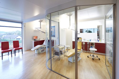 Smiledesign DDr. Reinhard Gelder in 5230 Mattighofen