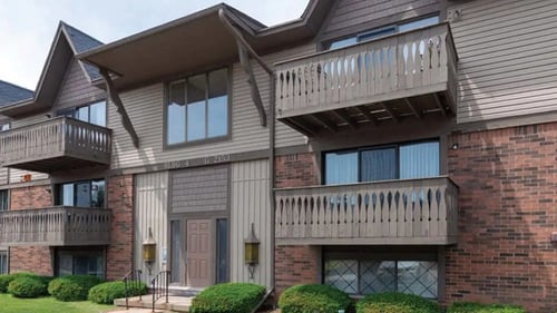 Fox Hill Glens exterior