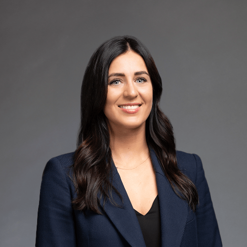 Headshot of Kelly van Soest